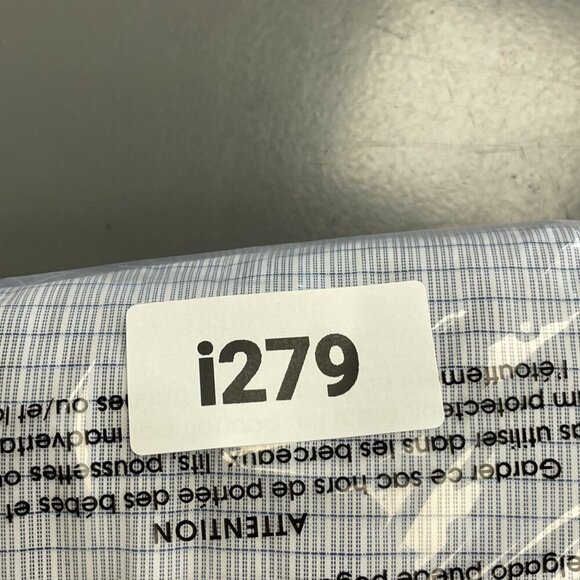 NWOT Calvin Klein Men's M  Checkered Long Sleeve Button down Shirt - Picture 10 of 10